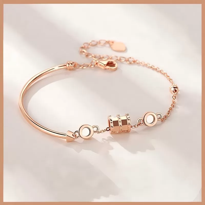 Lucky Barrel Charm Bangle Brac